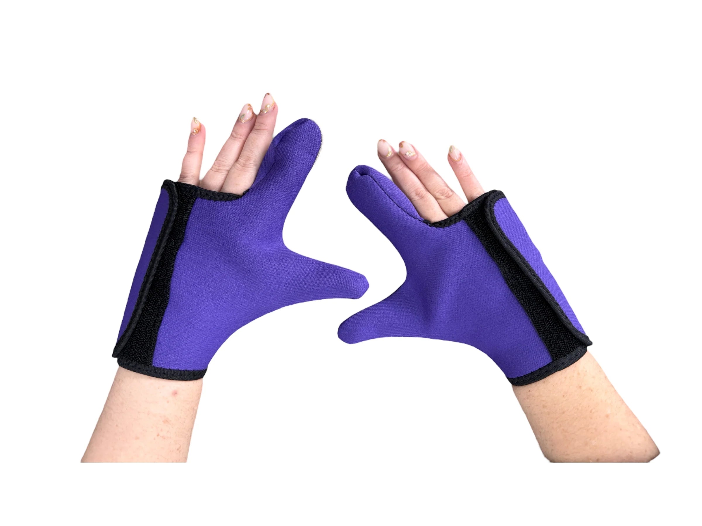 Adaptive Chewy Gloves