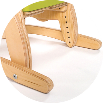 Juni Standard Skis - Your Capability Store