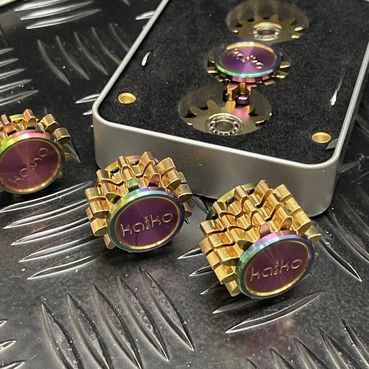 Kaiko Trinity Mega Cog DIY Kit - OIL SLICK - Your Capability Store