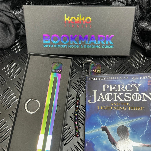 Metal Bookmark with Fidget Hook & Reading Guide in Oil Slick - Kaiko exclusive