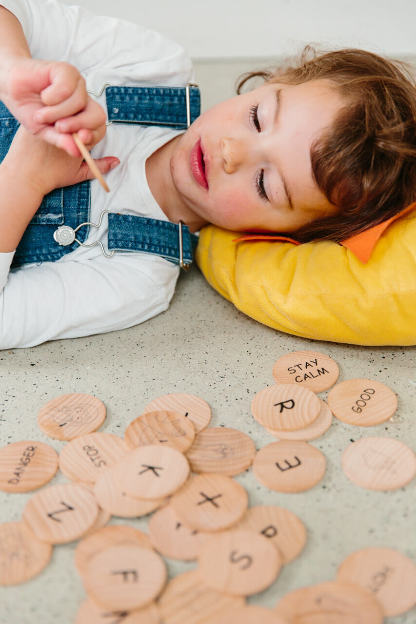 Freckled Frog Sign Language Wooden Disks